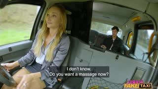 femalefaketaxi.26.08.08.venera.maxima.720p