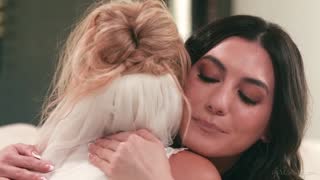 GirlsWay.26.09.06.Khloe.Kapri.Megan.Mistakes.Runaway.Brides.Regret.XXX.720p