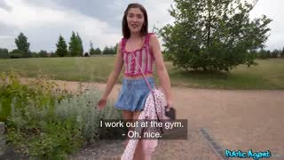 [PublicAgent] Rhiannon Ryder British Tourist Wants That Cash   (26.10.18)[720p][xFans].mp4