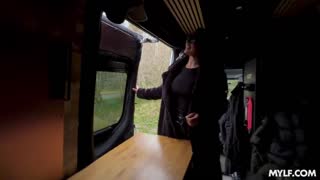 thepickupvan.26.09.08.babe.ashtonx.480p