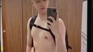 VID_20241222_022843_469